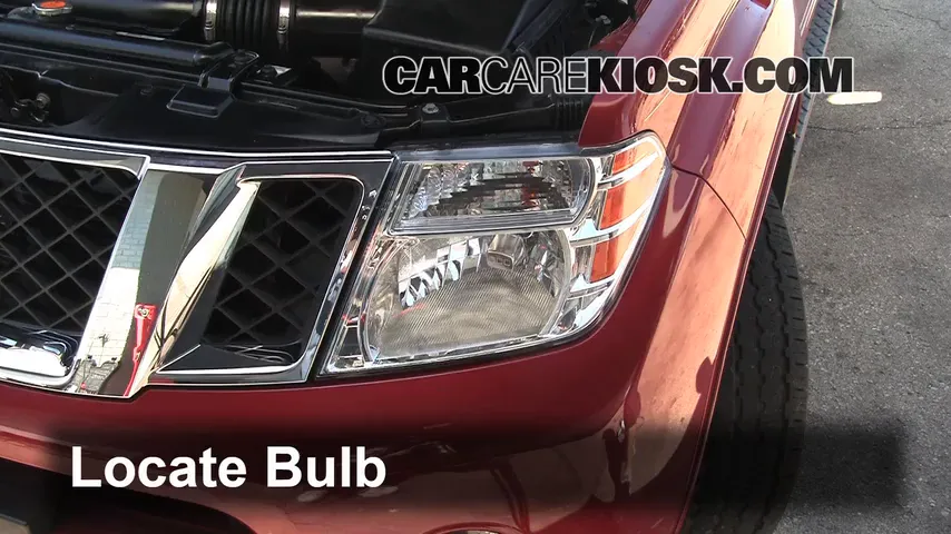 2010 Nissan Pathfinder SE 4.0L V6 Lights Turn Signal - Front (replace bulb)